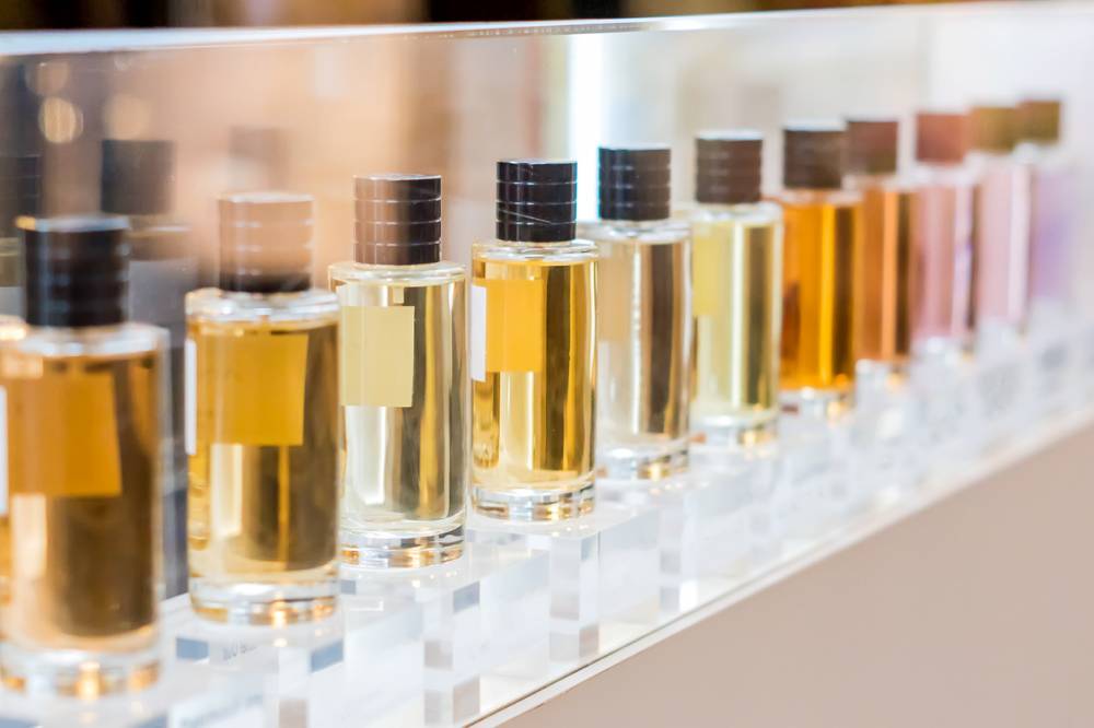 échantillon parfum de luxe
